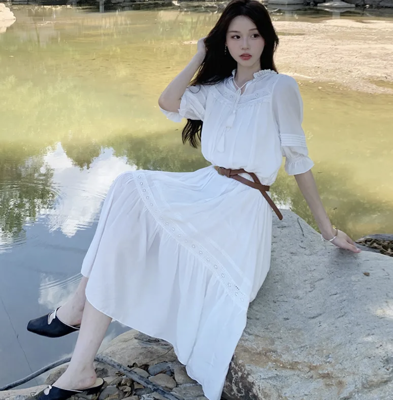 VASSE 蕾丝镂空收腰娃娃公主裙白色连衣裙女设计感小众度假仙女裙